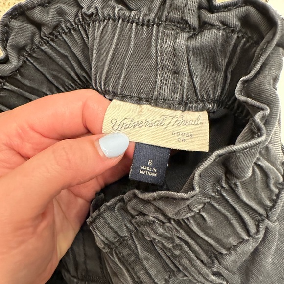 Universal threads cropped/ankle pants - Picture 3 of 4
